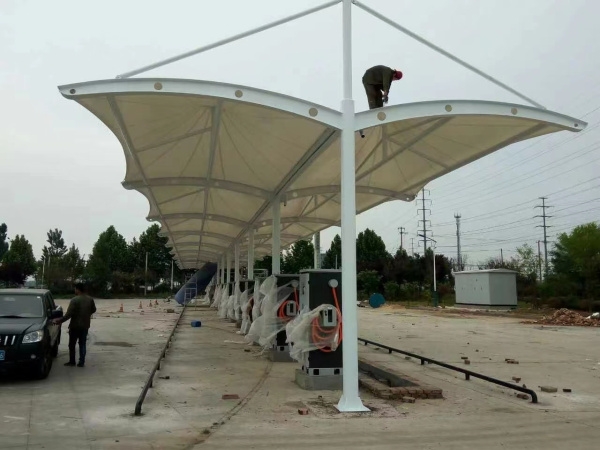 充電樁車(chē)棚